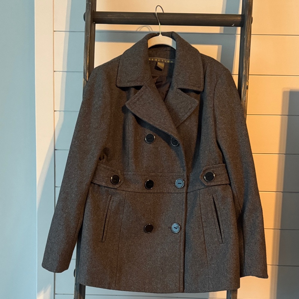 Kenneth Cole Reaction Double-Breasted Gray Peacoat Ladies